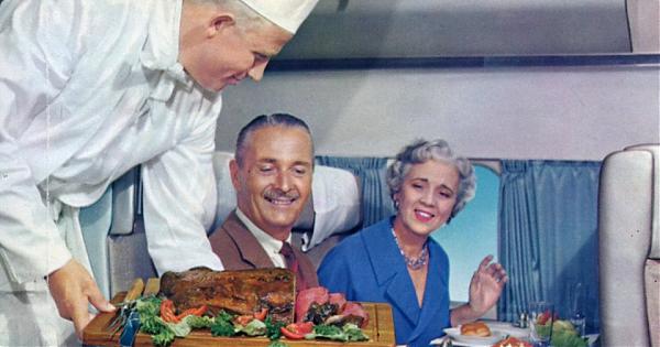 豪華程度直逼五星級飯店的50年代飛機餐