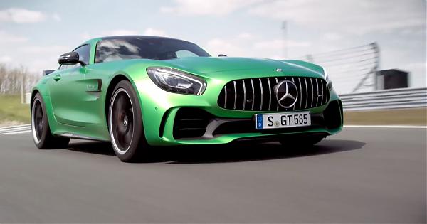 賽道上的激速綠怪 Mercedes-AMG GT R 