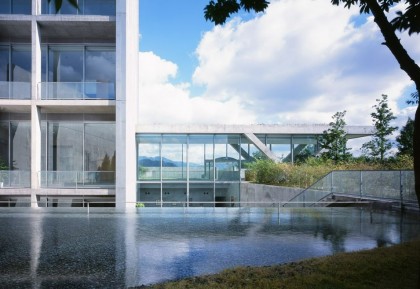 建筑大师安藤忠雄爱用的「清水模」究竟是什麼？六大优点和特性介绍