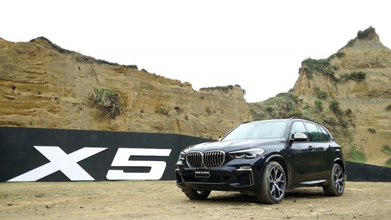 M Performance最新力作BMW X5 M50d　性能旗舰400匹马力豪华运动休旅SUV驾到