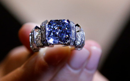 世界最貴鑽戒大盤點 十幾億的藍鑽天價賣出震驚珠寶圈
