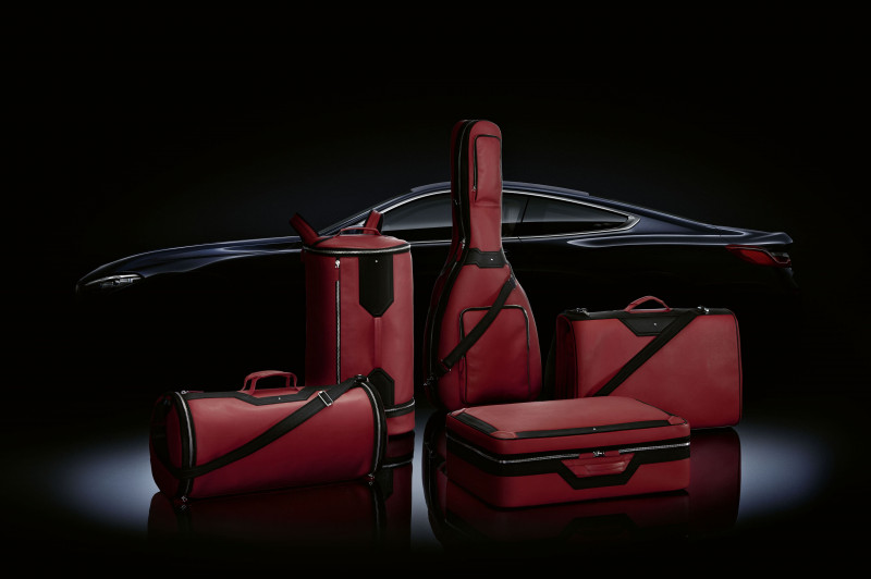 8 Series Coupé行李廂就放萬寶龍！　兩大德國百年品牌限量呈獻Montblanc x BMW行李套組