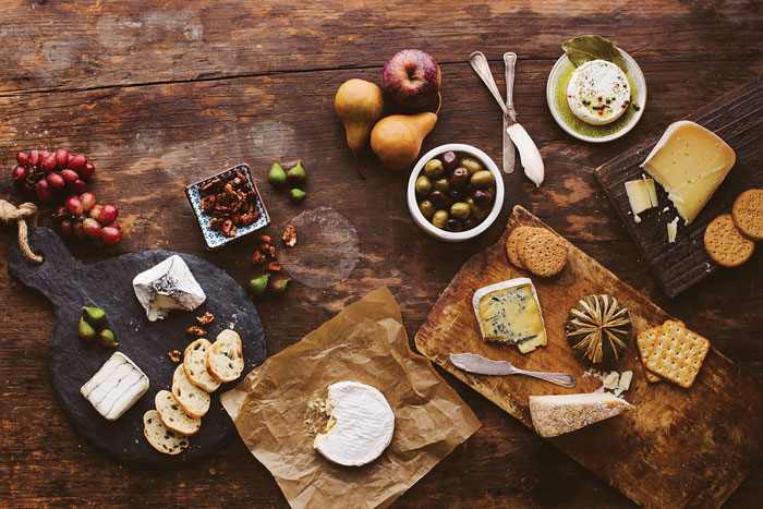 法国起司文化 准备起司拼盘必知的各式乳酪推荐与切法