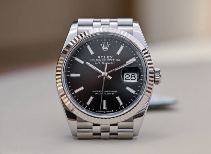 Datejust藍面黑面現在愈來愈搶手 早買就是早享受