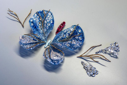 Cindy Chao 以東方蝴蝶將珠寶藝術DNA 永留法國文化聖殿