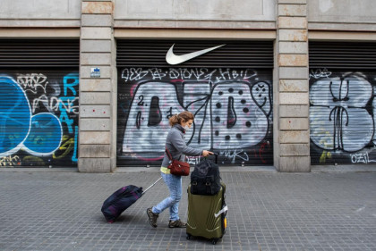 防止疫情擴散 NIKE關閉全美所有門市