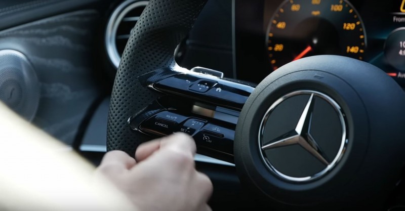 Mercedes Benz 2020 E Class將改數位方向盤