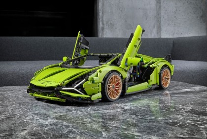 樂高終極收藏新玩意「藍寶堅尼Lamborghini Sian」