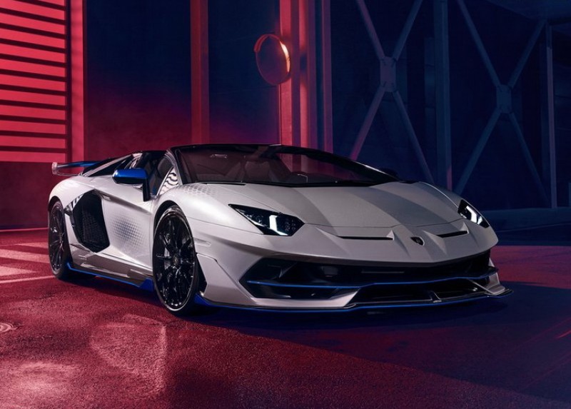 夢幻車圖集：來自土星風暴 Lamborghini Aventador