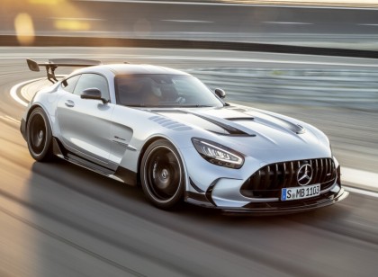 梦幻车图集：最强宾士黑系列 Mercedes AMG GT BLACK Series
