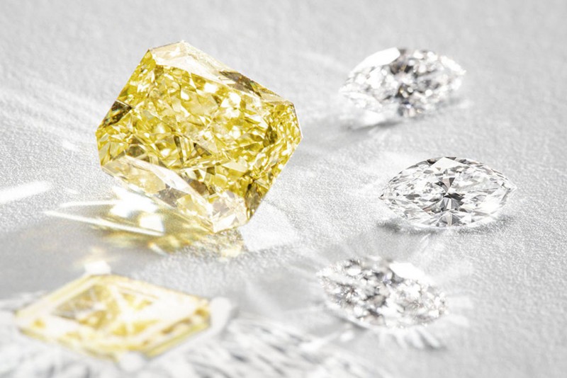 2020伯爵顶级珠宝来台  黄钻、祖母绿、蓝宝石展现色彩魔法