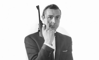 首任007史恩康纳莱在电影中戴过最经典的庞德御用手表