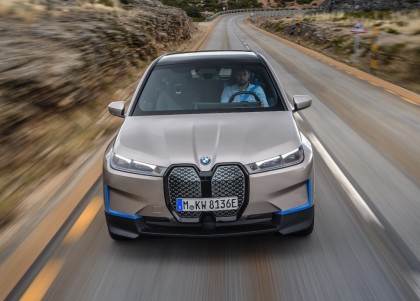 BMW純電休旅車 iX 亮相！集合X5尺寸、X6動感和X7氣勢 