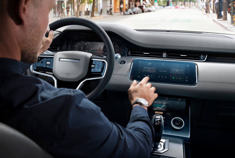 2021年式Range Rover Evoque、Discovery Sport导入智慧豪华介面