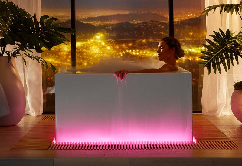最新智能浴缸結合光線、香氛、霧氣，把家中浴室升級日本森林浴SPA天堂