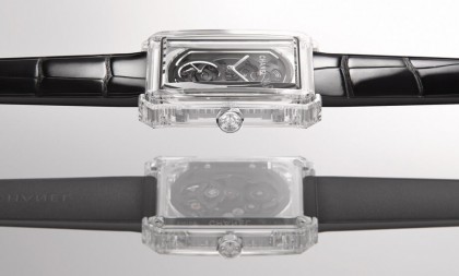 不只J12 香奈兒Boy．Friend X-Ray水晶鏤空腕錶也用藍寶石打造透明錶殼