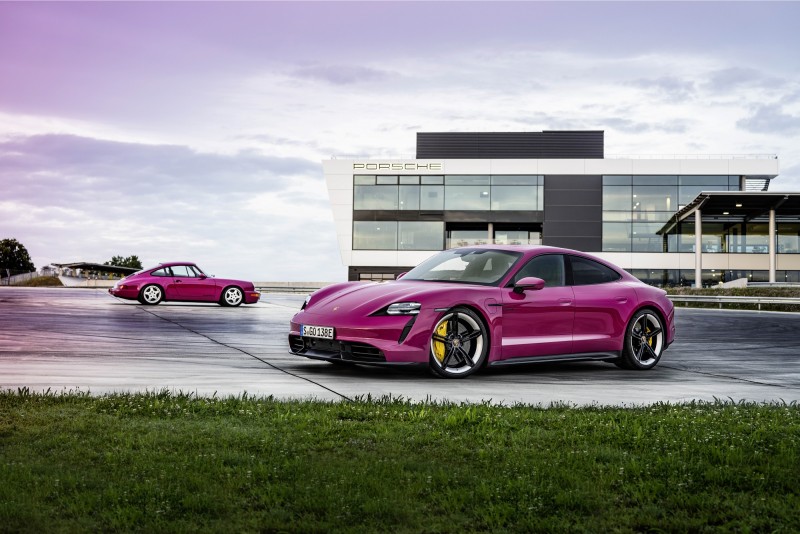 2022 Porsche Taycan独有车色、支援Android Auto、续航力更强