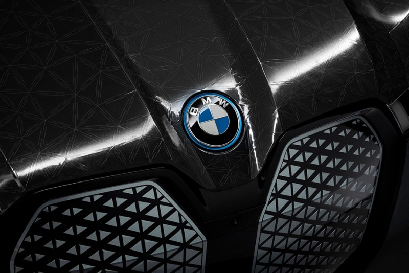 Bmw发表22最新科技绝活 汽车可以随时变色 世界高级品luxurywatcher