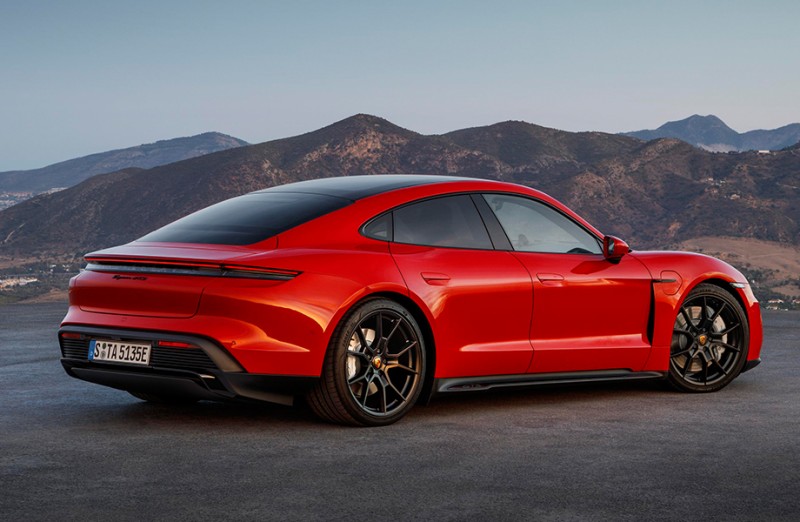 保時捷純電跑車新成員 Porsche Taycan GTS 續航力破500km