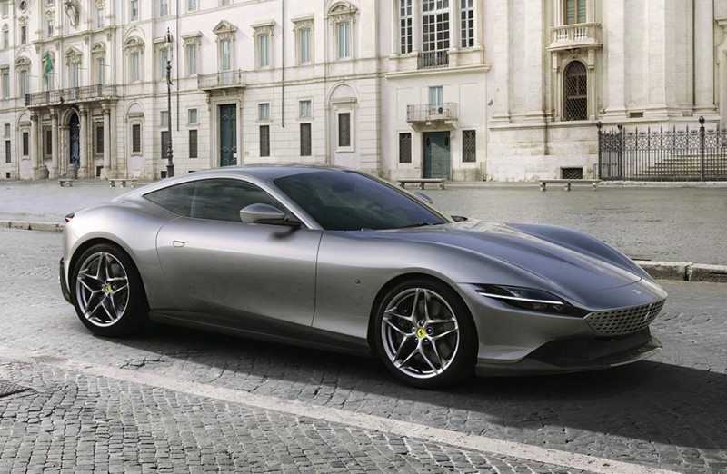 法拉利义式优雅之最 2022 Ferrari Roma 导览