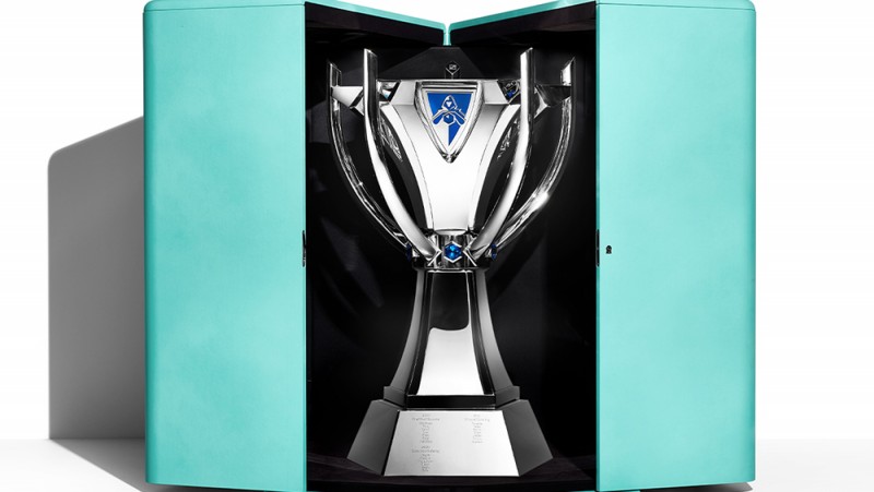 Tiffany & Co.為電競「英雄聯盟」打造 S12全新冠軍獎盃