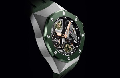 首見綠色陶瓷圈的AP皇家橡樹概念飛行陀飛輪GMT手錶