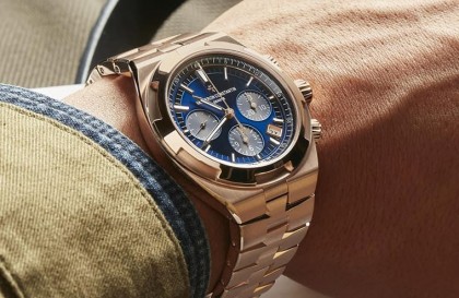 江詩丹頓Overseas計時碼錶第一次出現玫瑰金錶殼搭藍面組合