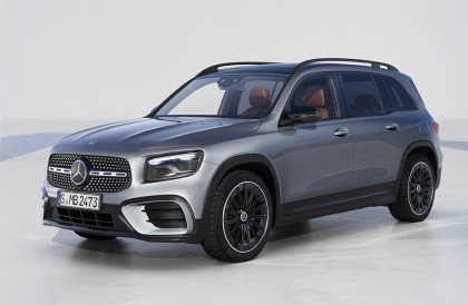 宾士动感休旅2023 Mercedes-Benz GLB导入48V轻油电