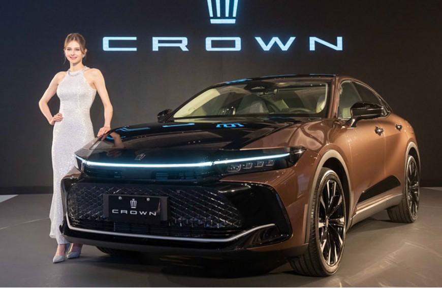 日系高级油电车全新物种 TOYOTA CROWN跨界跑旅登场