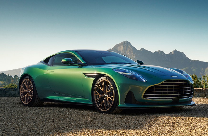 世界首辆Super Tourer亮相 Aston Martin DB12售价1288万起