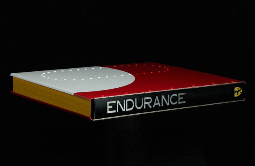 2023法拉利车迷最想要! 《Ferrari Endurance》耐力赛传奇纪念专书限量99本
