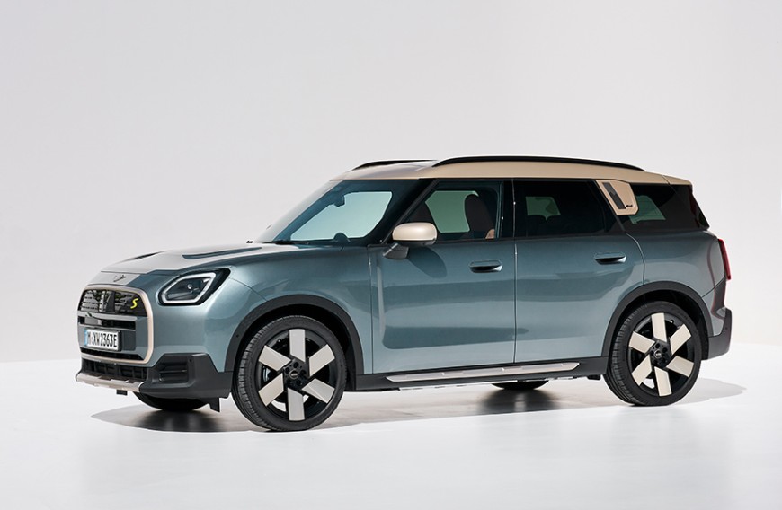 MINI Countryman運動休旅預售178萬 純電車型12月搶先登場