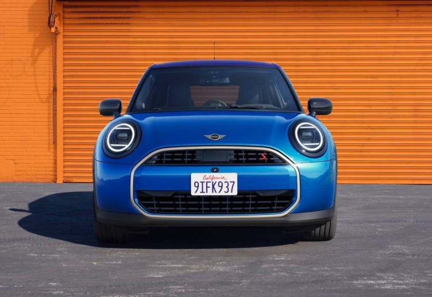 車身加長更寬敞 第5代MINI Cooper五門掀背雙動力158萬起