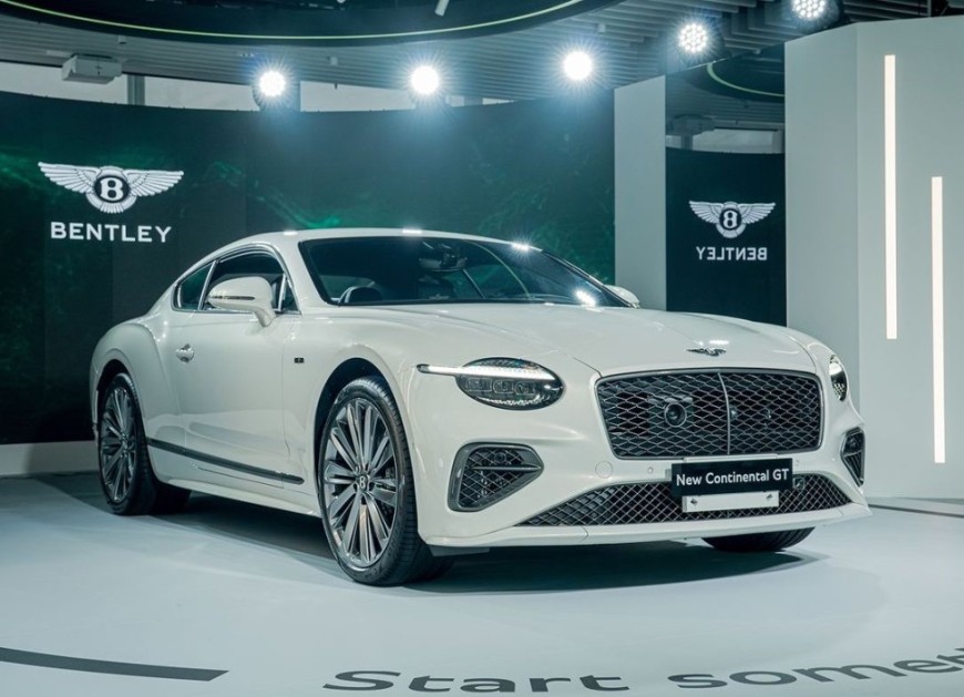 宾利第4代V8混动跑旅 Bentley Continental GT Speed正式登台1780万起