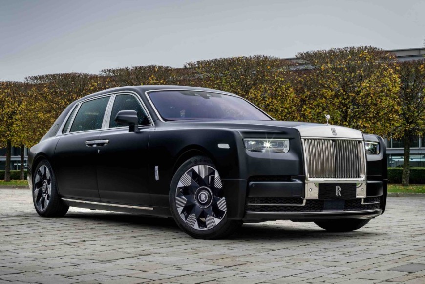 Rolls-Royce Phantom Dragon 劳斯莱斯「双龙戏珠」幻影加长版为龙年画上完美句点