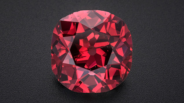 卡地亞出售、海瑞溫斯頓捐出 世界第五大天然紅鑽「Winston Red Diamond」首度科學揭密 原產地疑似南美