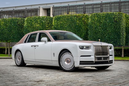 勞斯萊斯蕾絲幻影 Rolls-Royce Phantom Dentelle 展現極致奢華刺繡藝術