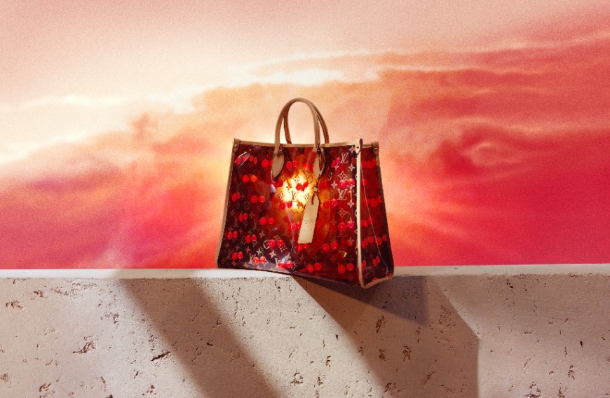 夏天穿搭只需要它!Louis Vuitton 2025熱門包推薦 從復古丹寧到村上隆聯名一次看